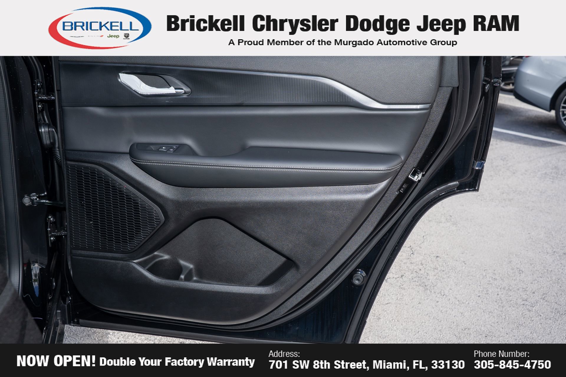 New 2025 Jeep Grand Cherokee L Altitude image 15