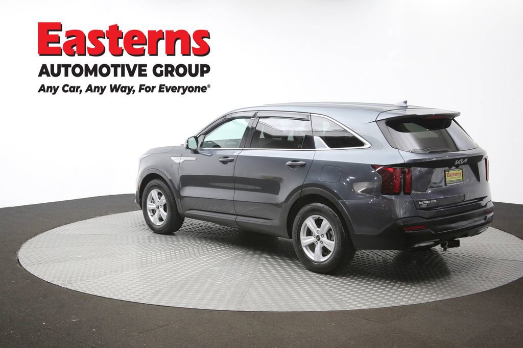 Used 2024 Kia Sorento LX FWD image 64