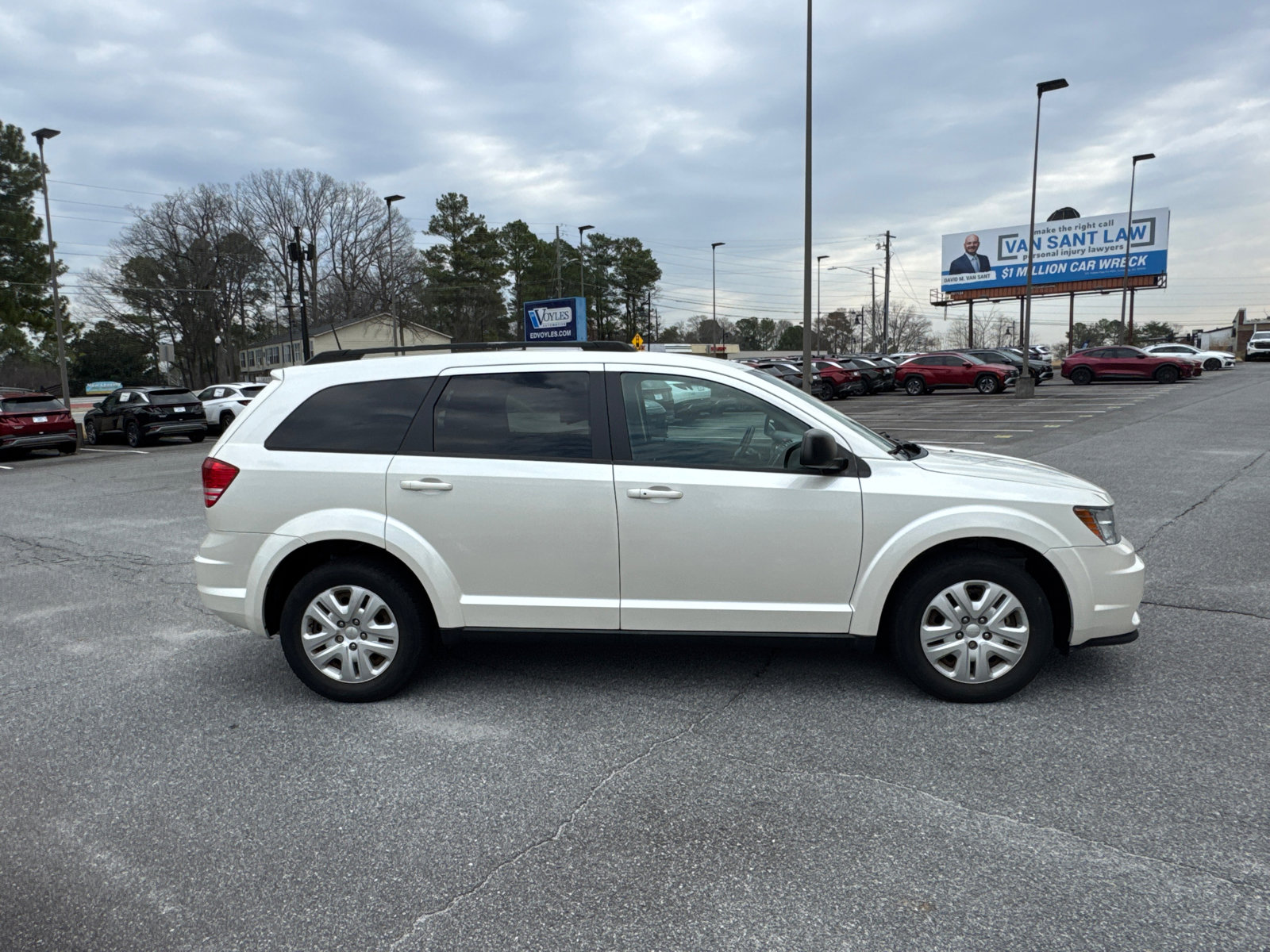 Used 2018 Dodge Journey SE w/ Popular Equipment Group image 4