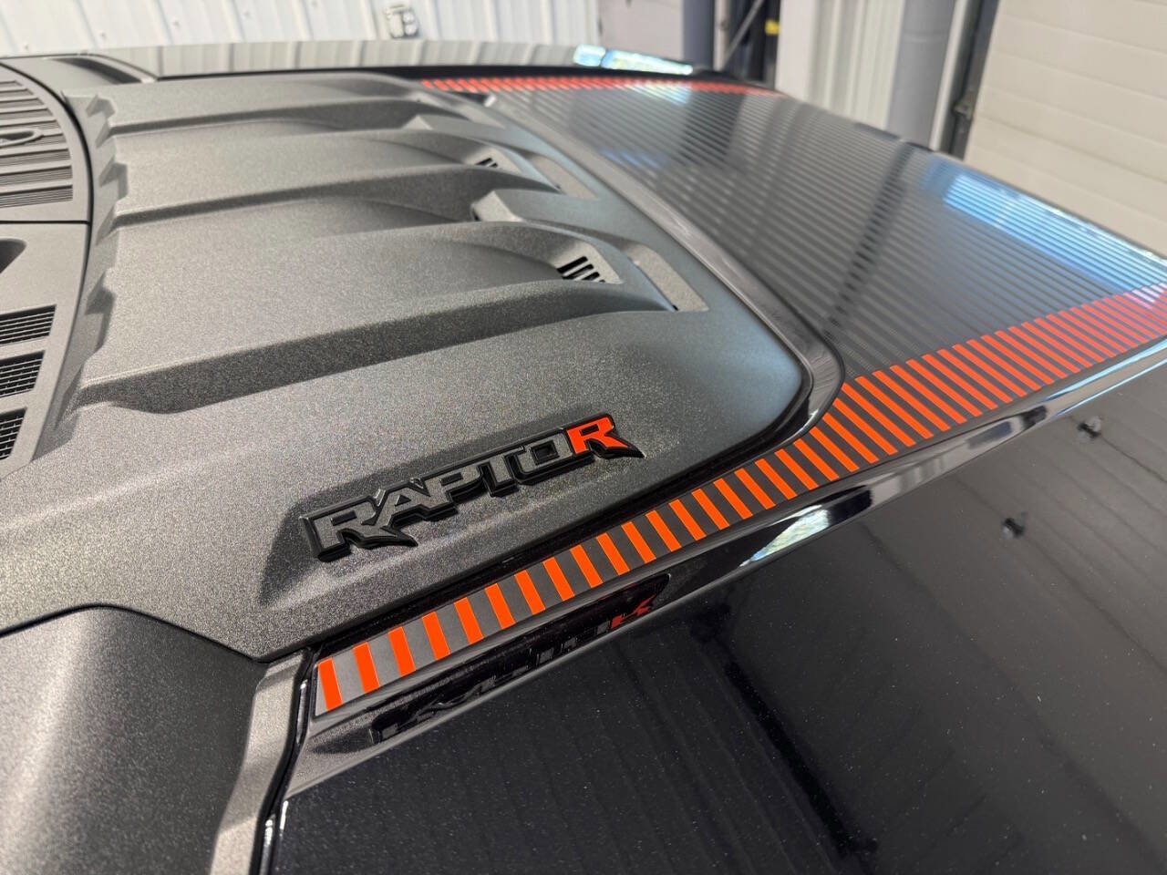 Used 2025 Ford F150 Raptor w/ Equipment Group 803A Raptor R image 4