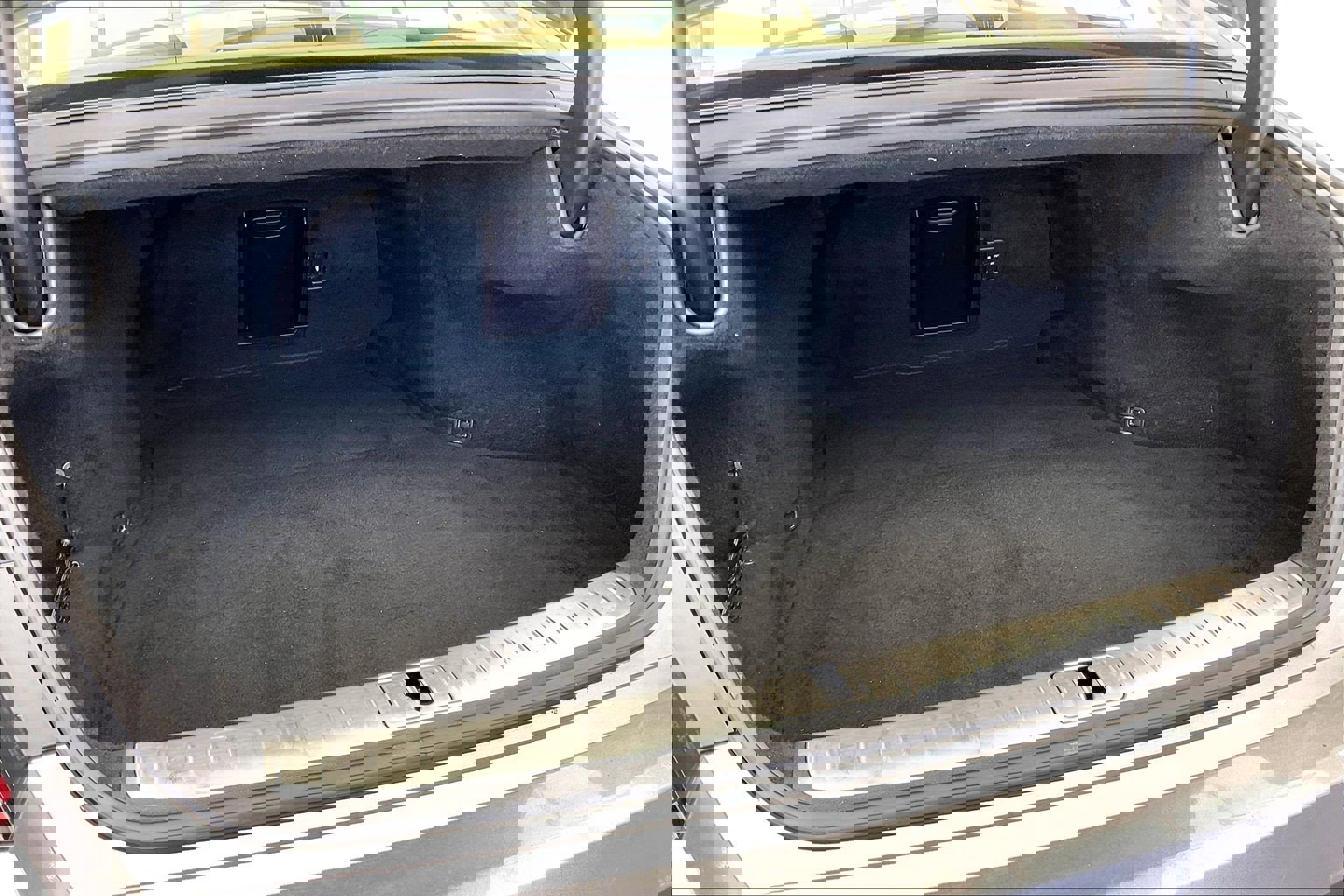 Used 2023 Genesis G90 3.5T image 25