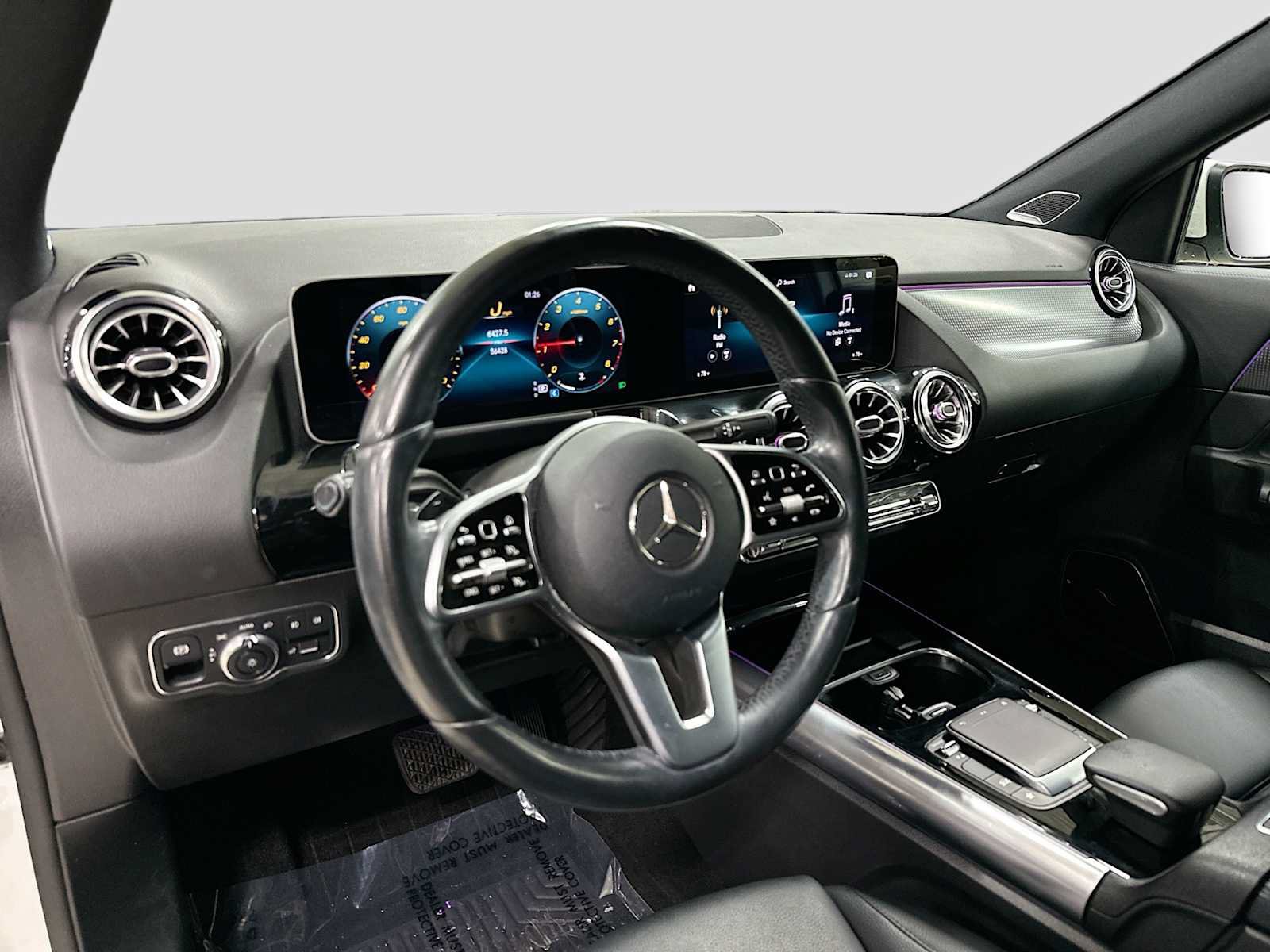 Used 2021 Mercedes-Benz GLA 250 4MATIC image 9