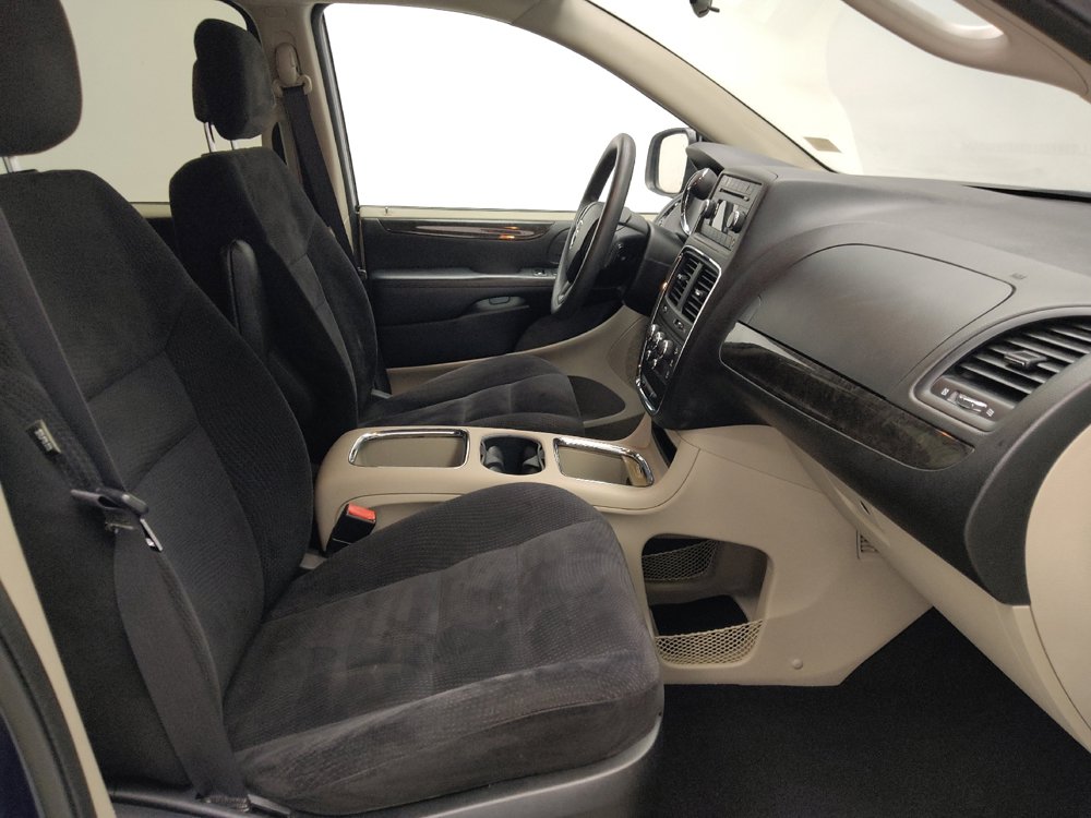Used 2014 Dodge Grand Caravan SXT FWD image 21
