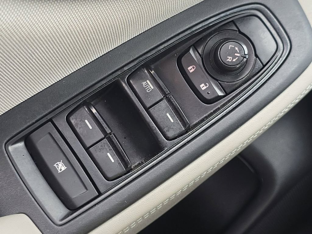 Used 2023 Subaru Forester AWD/4WD image 24