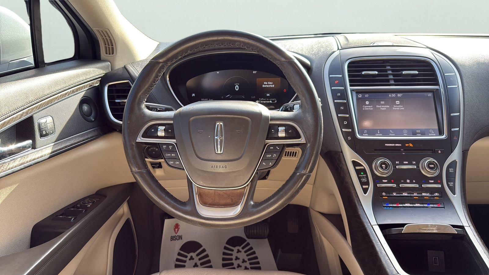 Used 2019 Lincoln Nautilus Reserve w/ Cargo Utility Package FWD image 12
