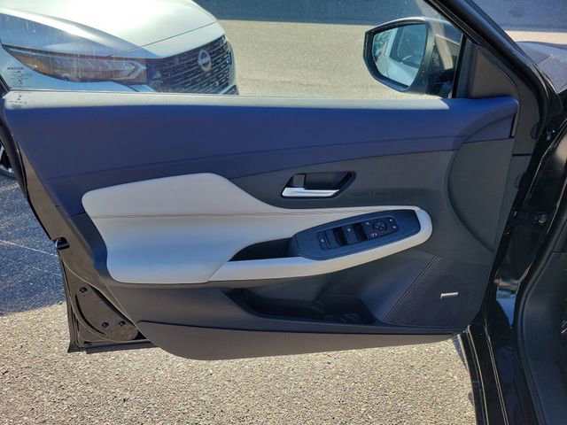 New 2026 Nissan Sentra SL w/ Floor Mat Package image 5