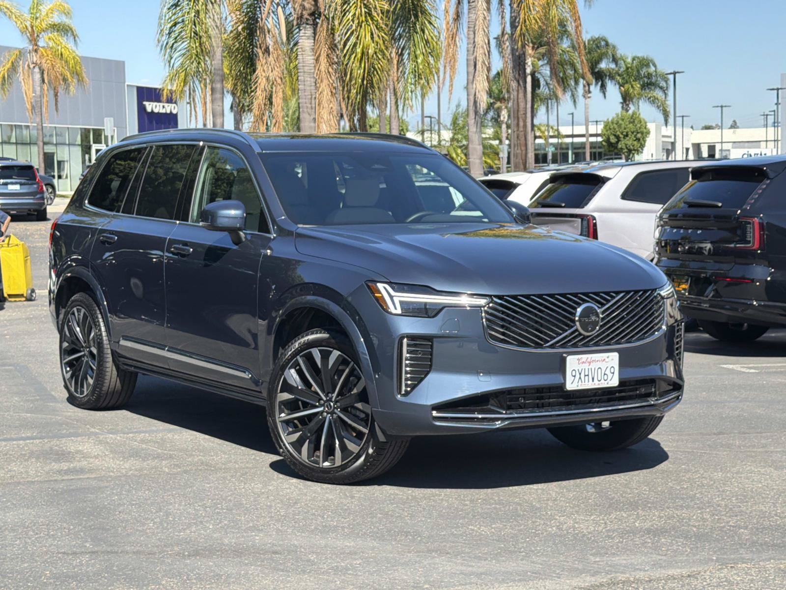 Certified 2026 Volvo XC90 B6 Plus AWD/4WD image 1