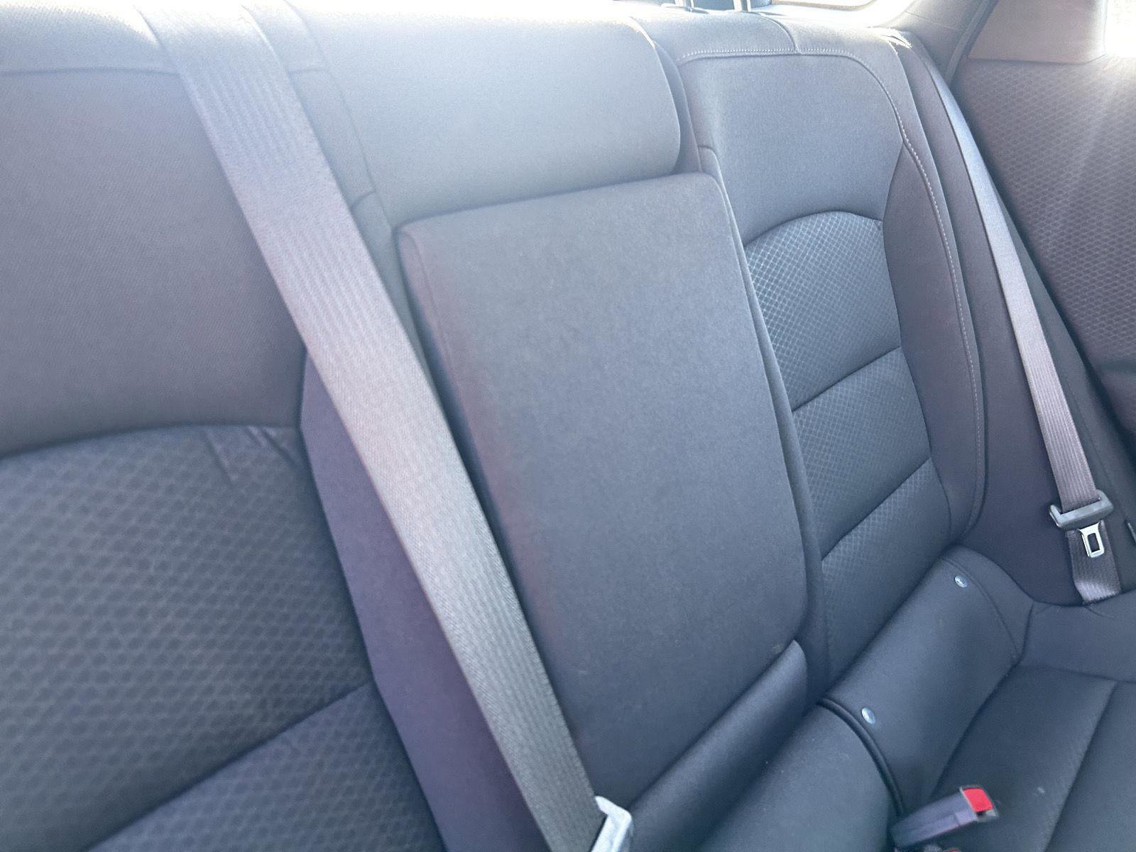 Used 2023 Chevrolet Malibu LT image 18