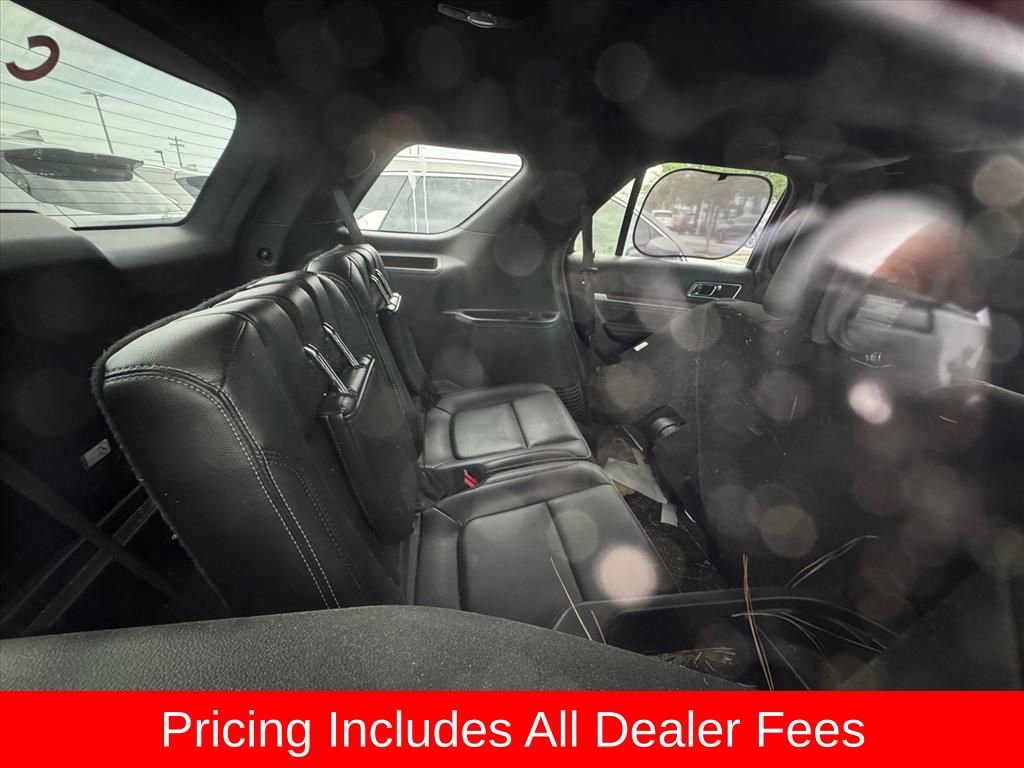 Used 2016 Ford Explorer Limited FWD image 3