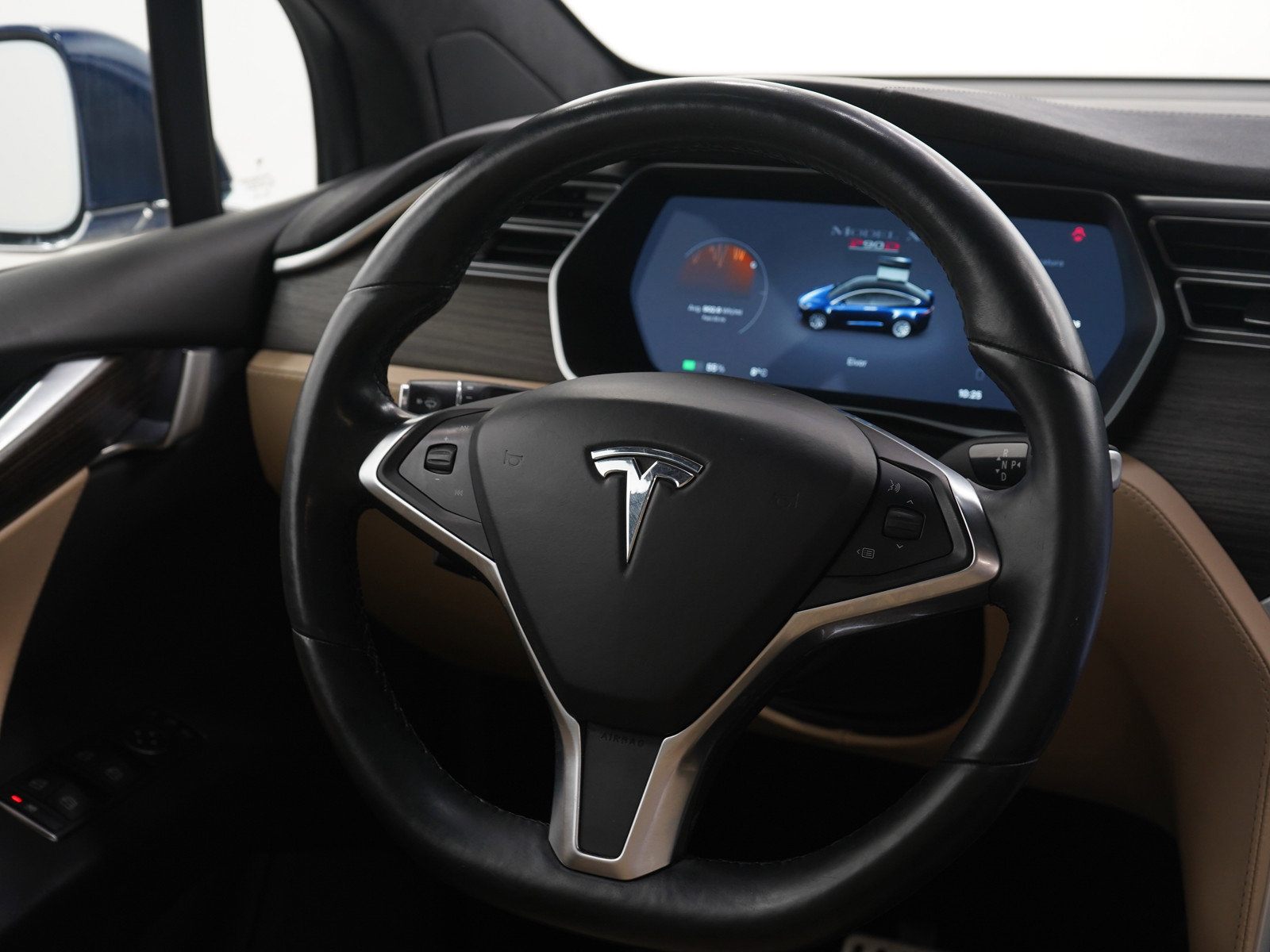 Used 2016 Tesla Model X Performance image 19