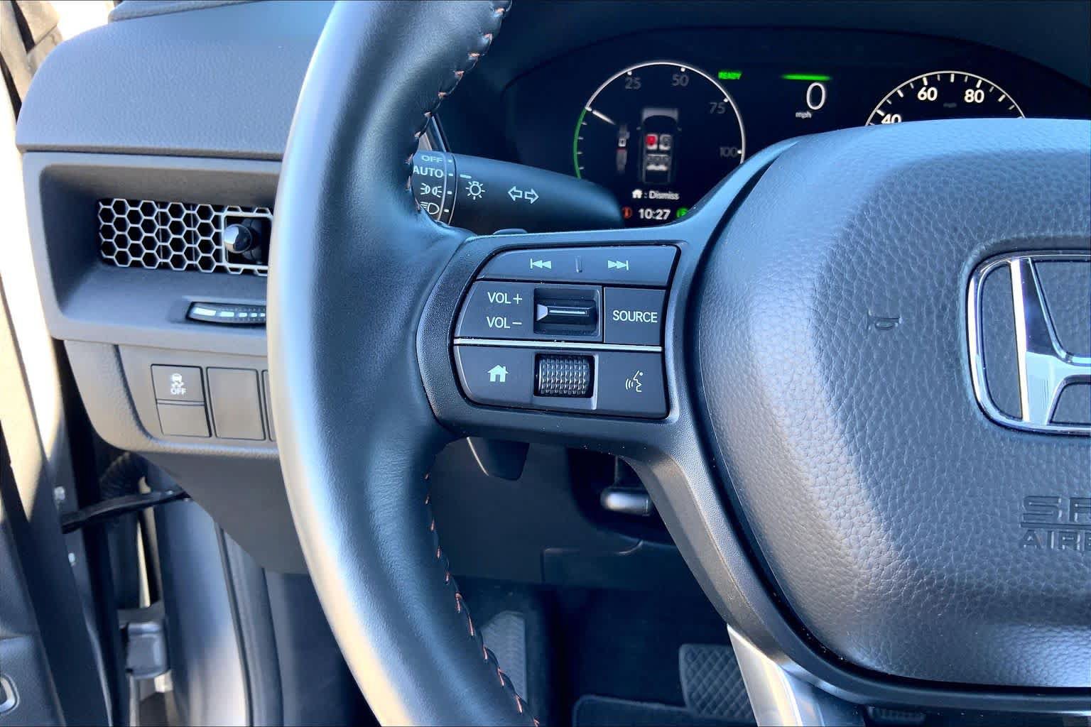Used 2025 Honda CR-V Sport image 23