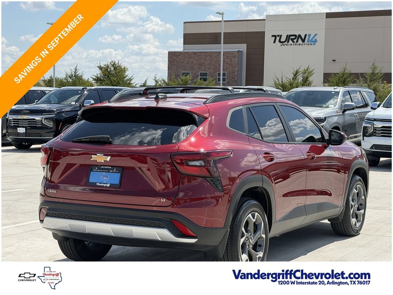 Used 2024 Chevrolet Trax LT w/ Driver Confidence Package FWD image 4