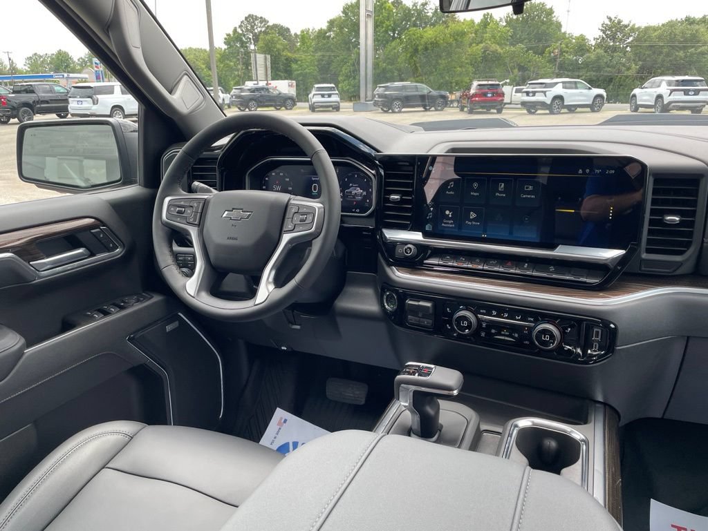 New 2026 Chevrolet Silverado 1500 LT Trail Boss w/ Safety Package AWD/4WD image 33