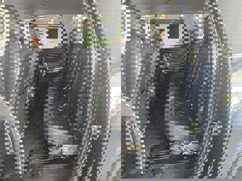 Used 2009 GMC Acadia SLT image 11