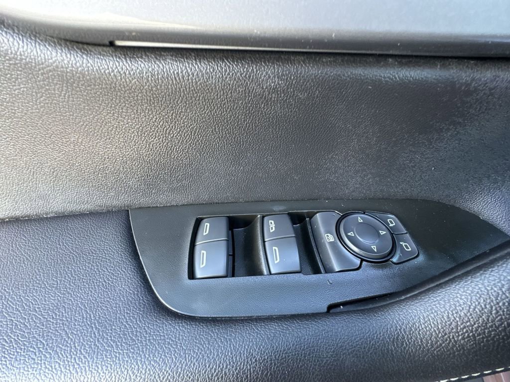 Used 2023 Chevrolet Blazer LT image 13