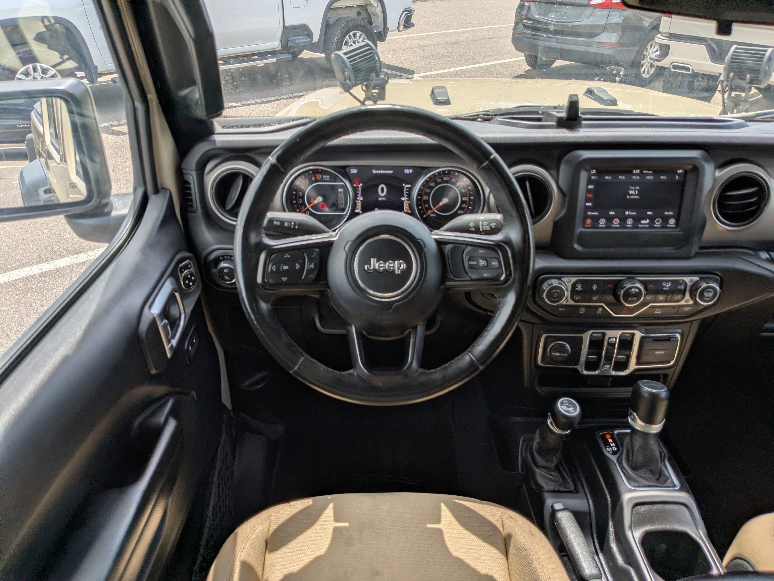 Used 2020 Jeep Gladiator Sport w/ Quick Order Package 24S image 16