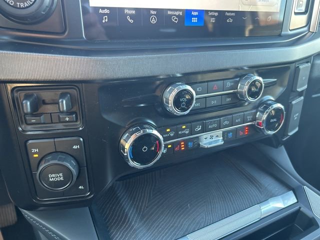 Used 2025 Ford F450 Platinum w/ FX4 Off-Road Package image 26