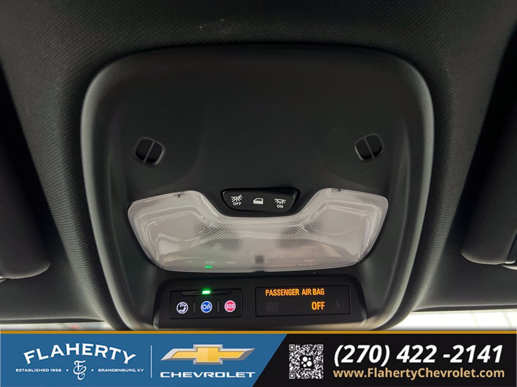 Used 2025 Chevrolet Colorado Trail Boss AWD/4WD image 32