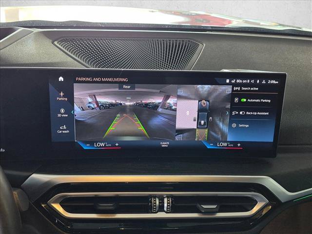 Used 2024 BMW 330i Sedan w/ Premium Package RWD image 15