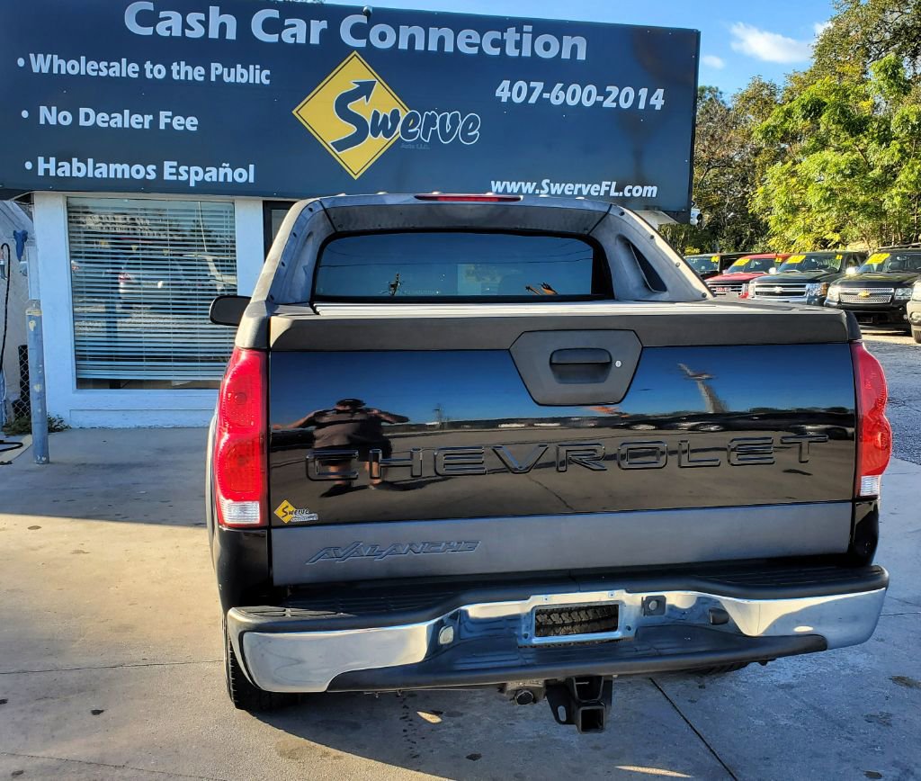 Used 2006 Chevrolet Avalanche Z71 w/ Sun And Sound Package image 13
