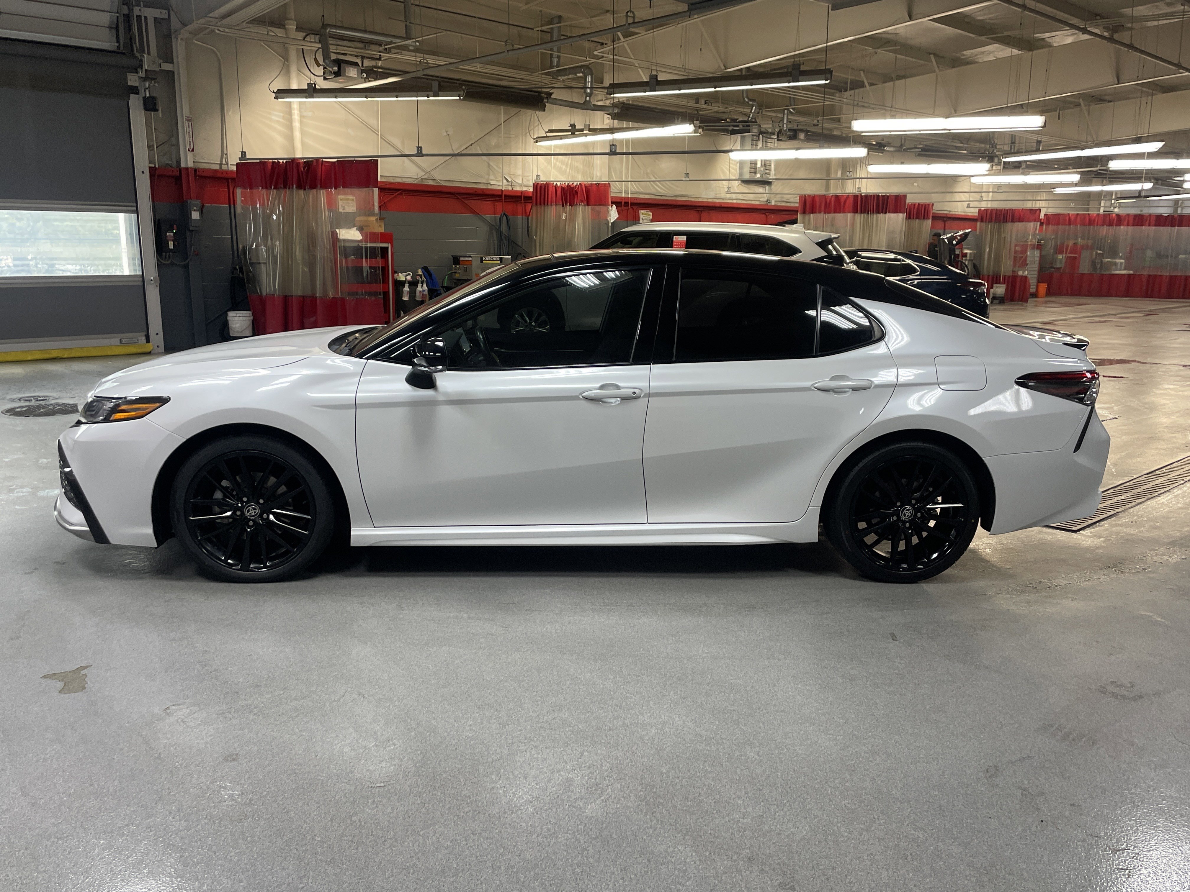Certified 2023 Toyota Camry XSE w/ Navigation Package FWD image 7