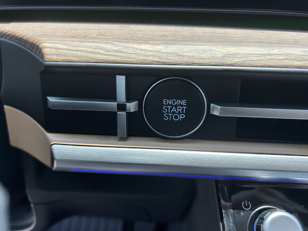 New 2027 Hyundai Santa Fe Calligraphy FWD image 35