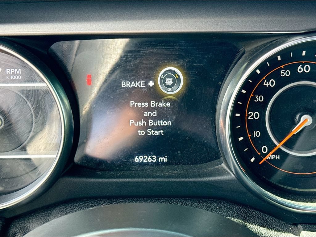 Used 2021 Jeep Wrangler Unlimited Sport AWD/4WD image 13