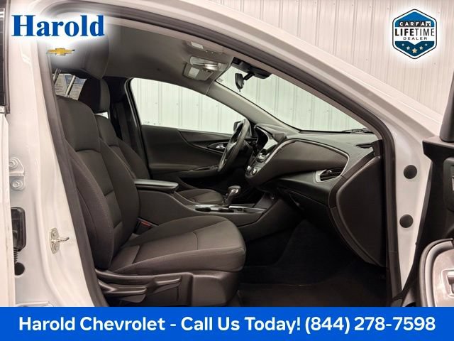 Used 2024 Chevrolet Malibu LT FWD image 11
