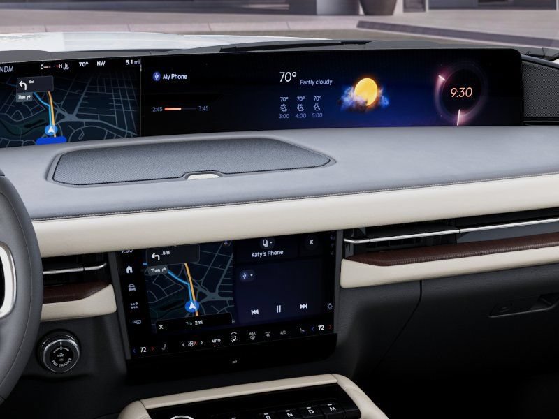 New 2027 Lincoln Navigator Premiere RWD image 14