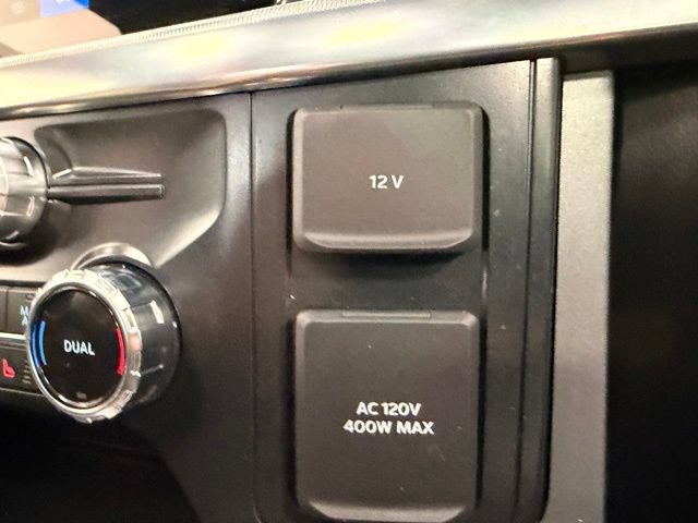 Used 2025 Ford F150 Lariat w/ Equipment Group 502A High AWD/4WD image 39