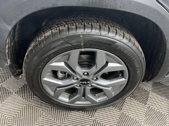 Certified 2024 Kia Seltos S image 27