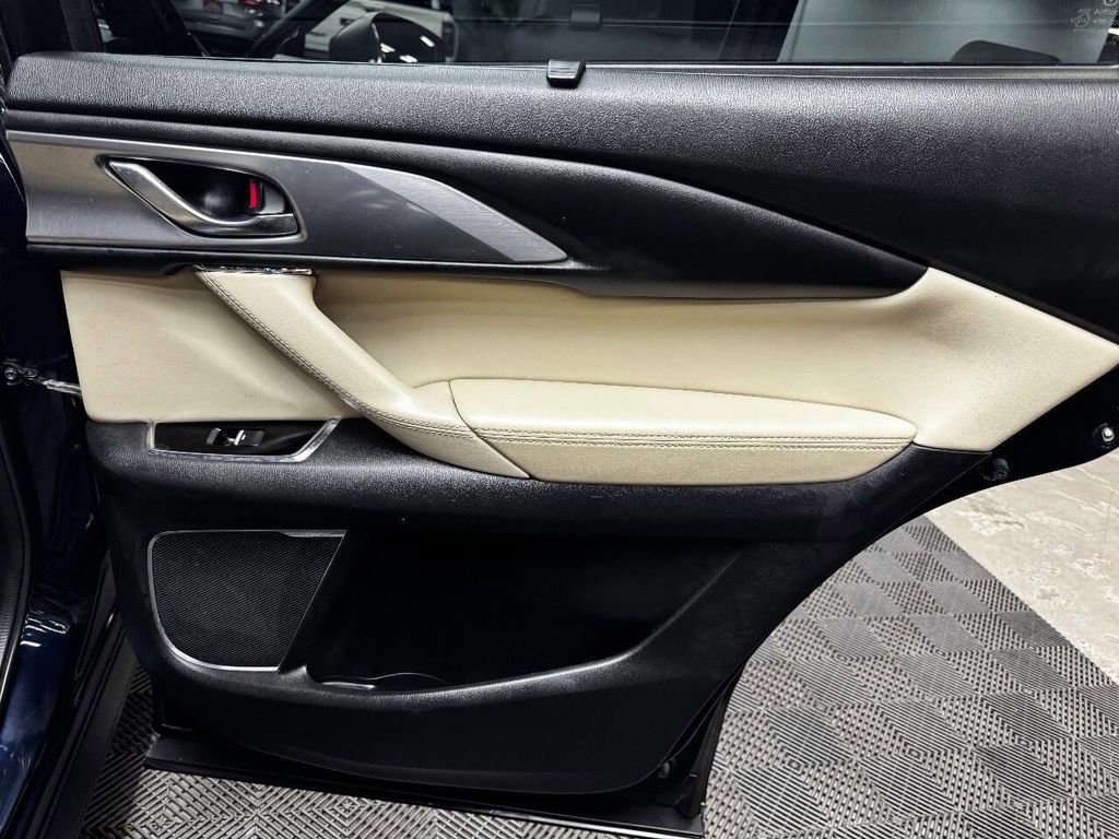 Used 2017 MAZDA CX-9 Grand Touring image 54