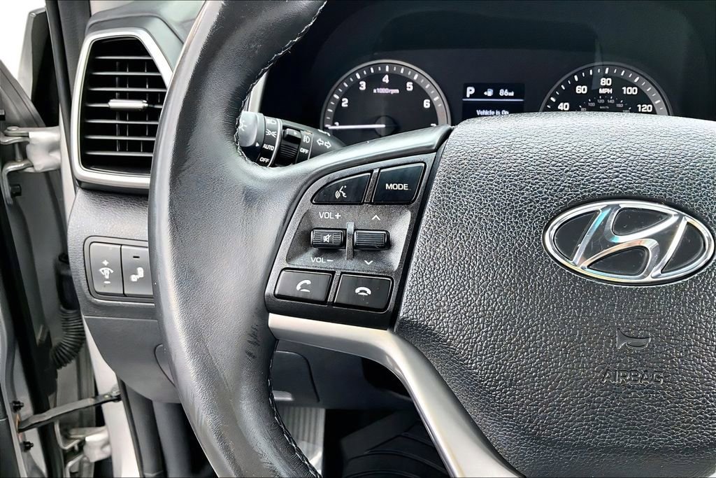 Used 2021 Hyundai Tucson Limited AWD/4WD image 17