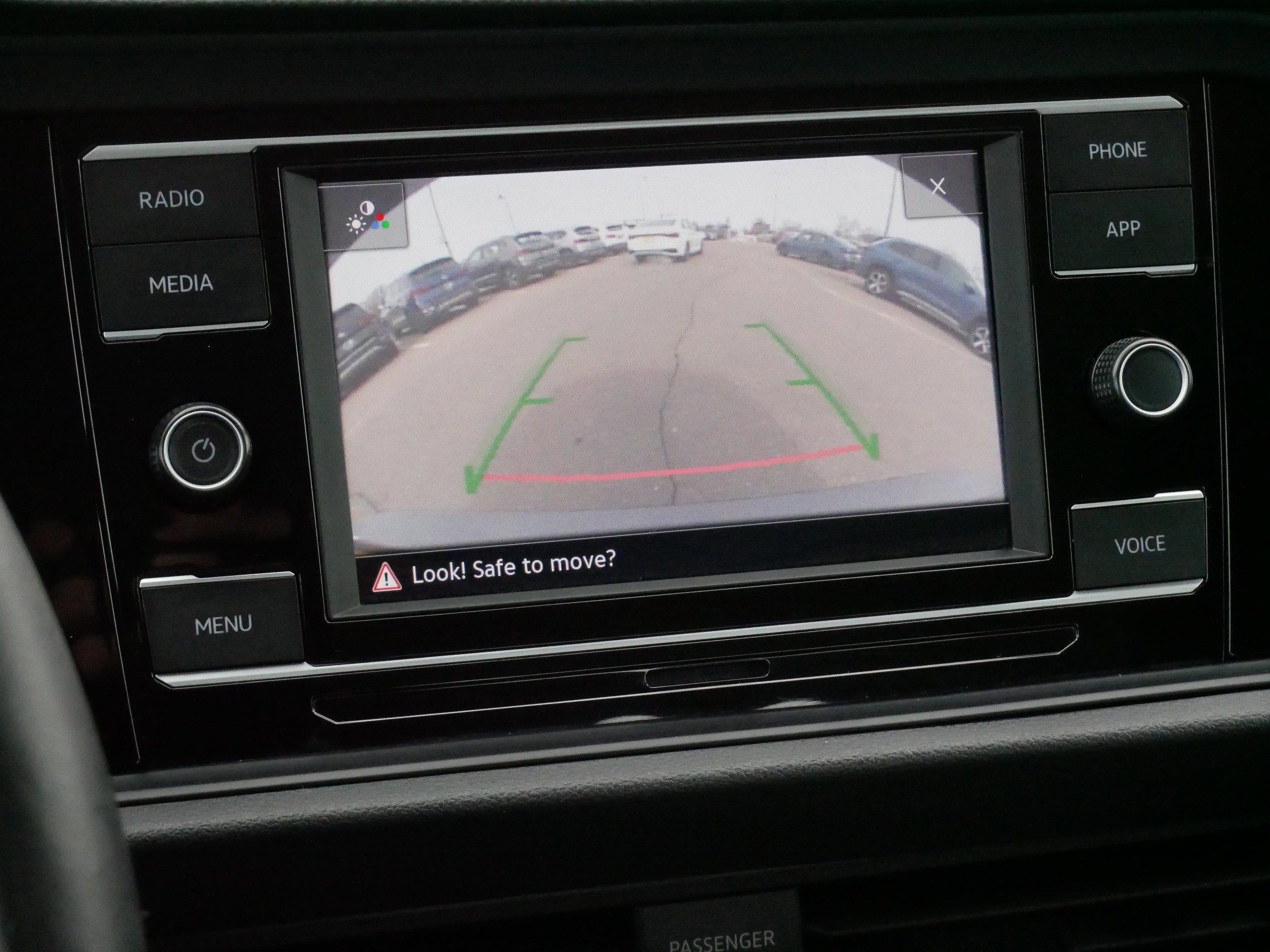 Certified 2024 Volkswagen Jetta S image 27