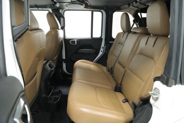 Used 2022 Jeep Wrangler Unlimited Sahara w/ Cold Weather Group image 32