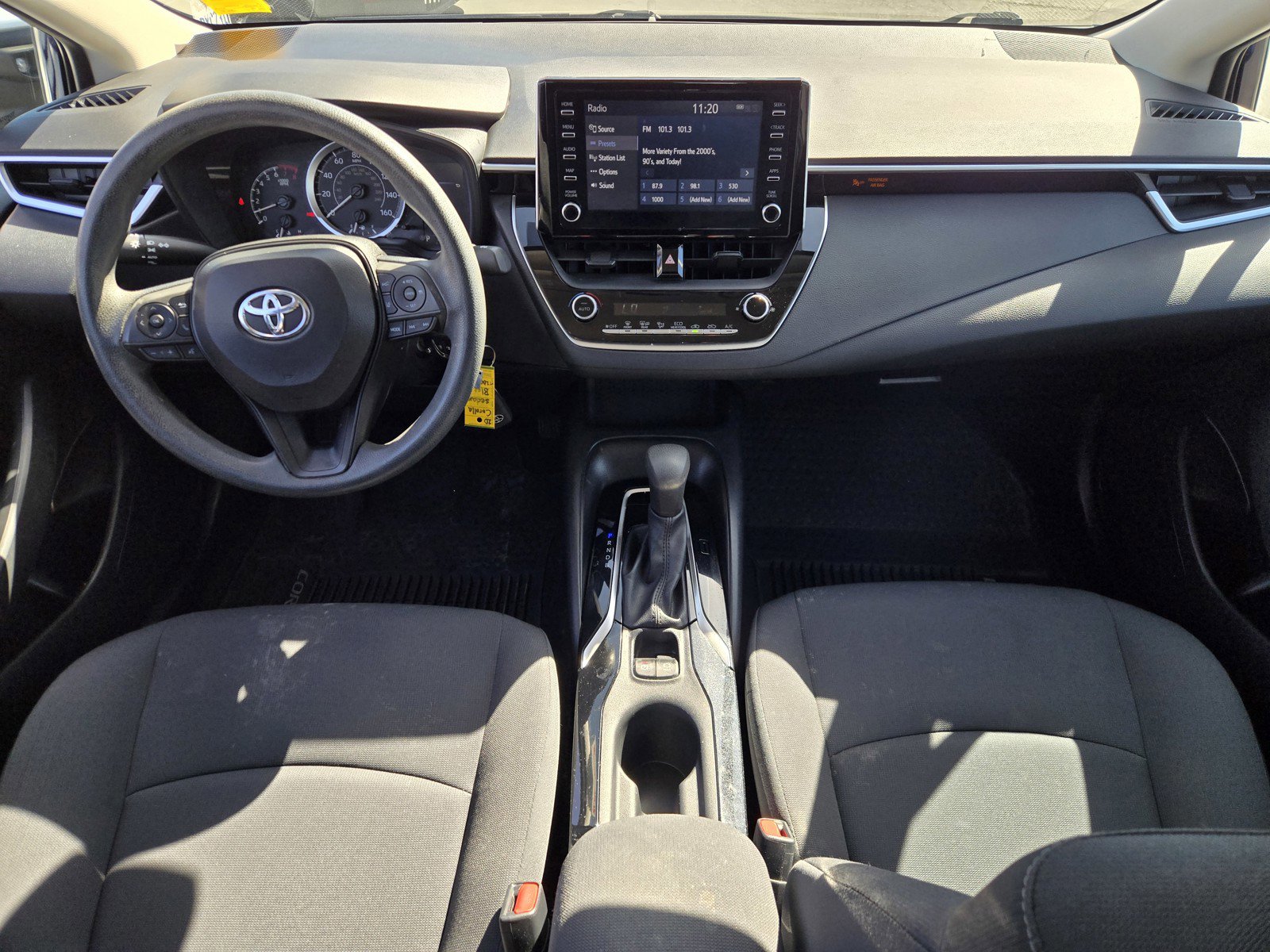 Used 2020 Toyota Corolla LE image 13