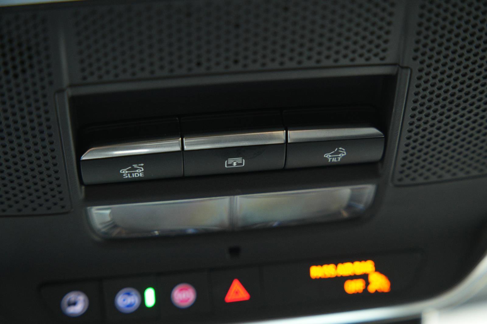 Used 2025 Buick Enclave Avenir image 39