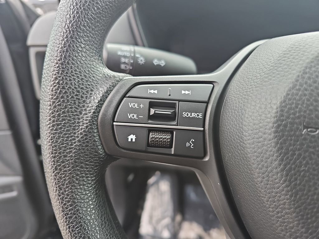 Used 2023 Honda CR-V EX image 16