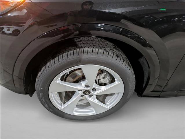New 2025 Audi Q5 Premium Plus w/ Premium Plus AWD/4WD image 10