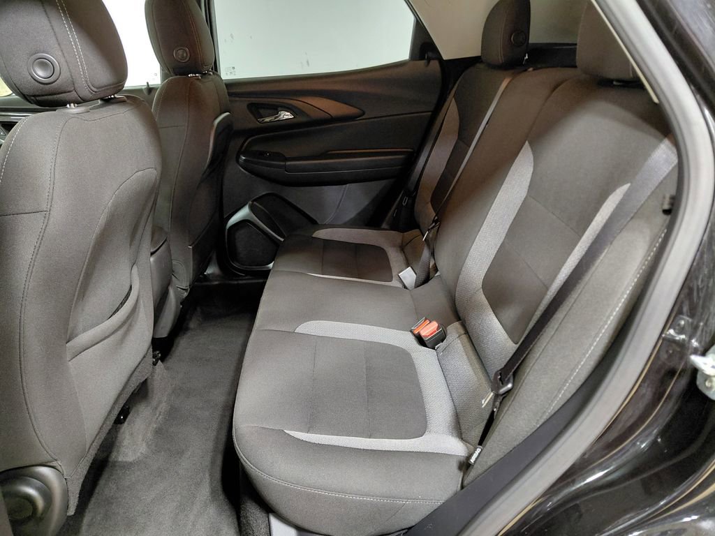 Used 2025 Chevrolet TrailBlazer LT FWD image 33