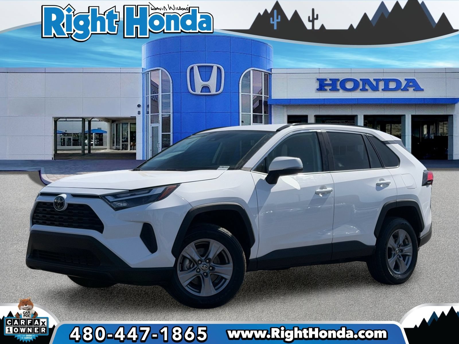 Used 2025 Toyota RAV4 XLE FWD image 1