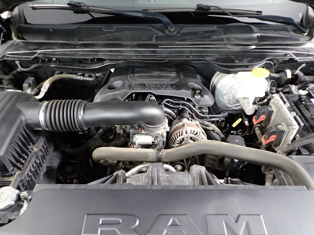 Used 2020 RAM 1500 Big Horn AWD/4WD image 40