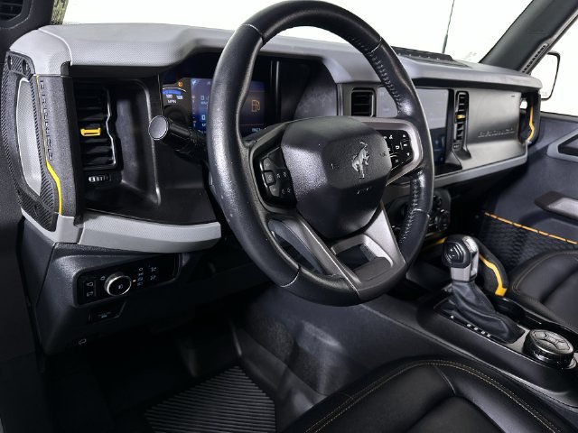 Used 2023 Ford Bronco Badlands w/ Sasquatch Package AWD/4WD image 10