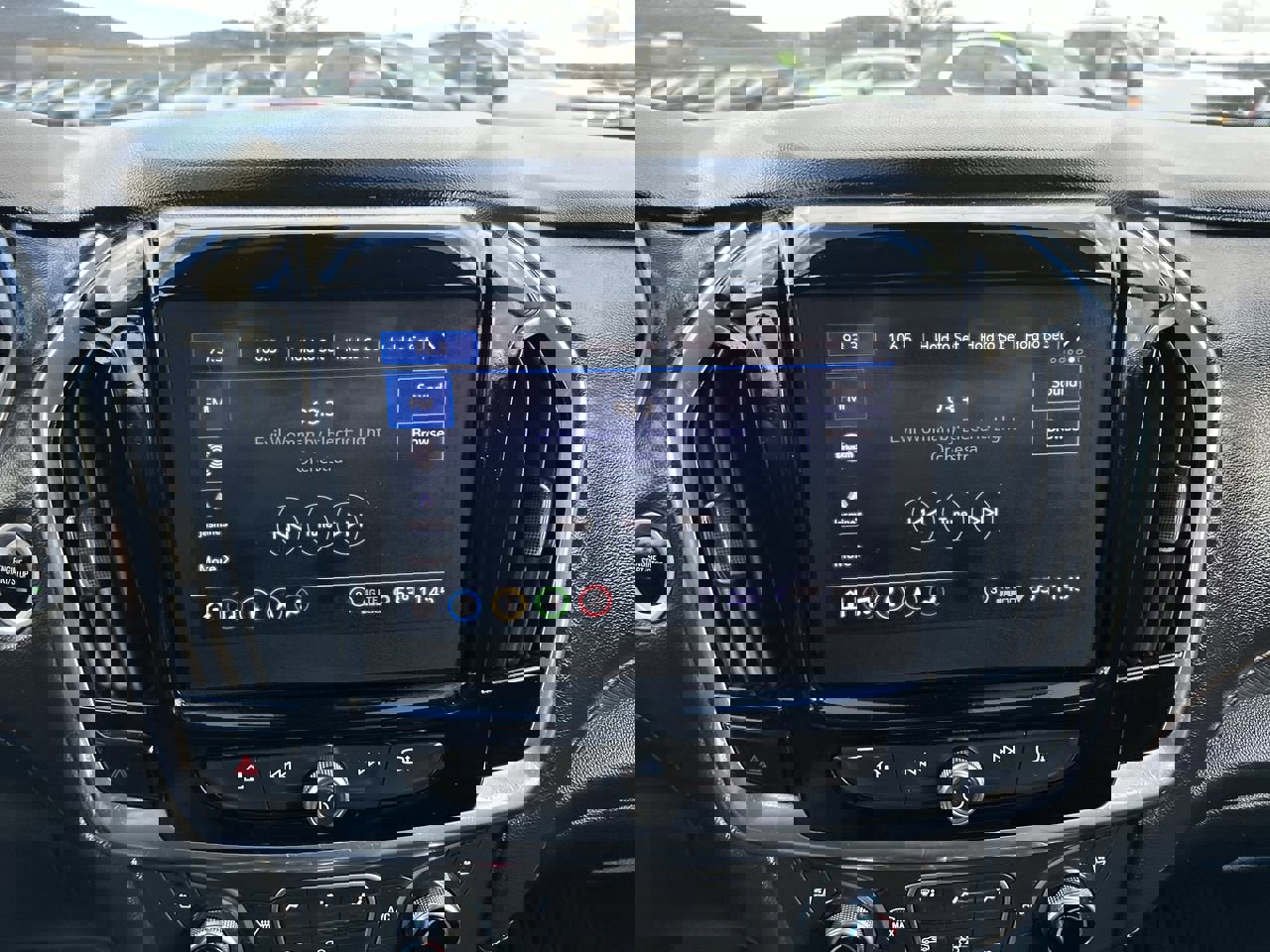 Used 2020 Chevrolet Traverse Premier w/ Redline Edition image 25