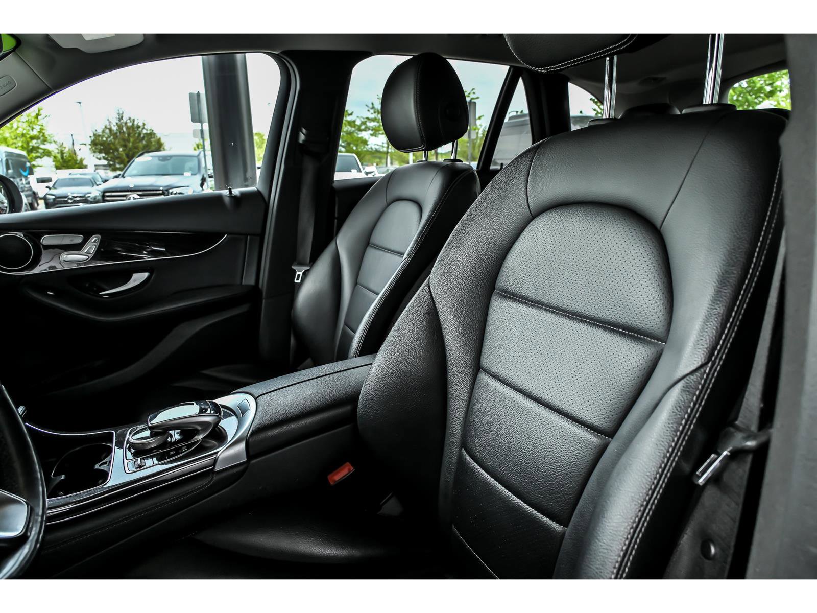 Used 2016 Mercedes-Benz GLC 300 4MATIC image 12