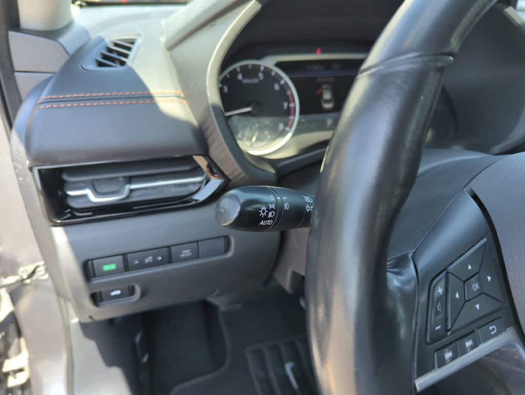 Used 2022 Nissan Sentra SR image 21