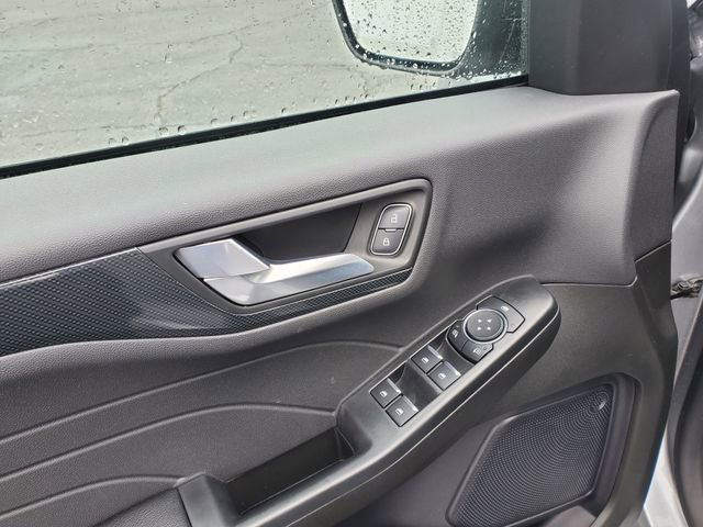 Used 2024 Ford Escape ST-Line w/ Tech Pack #1 image 10