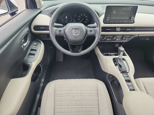 Used 2025 Honda HR-V LX image 11