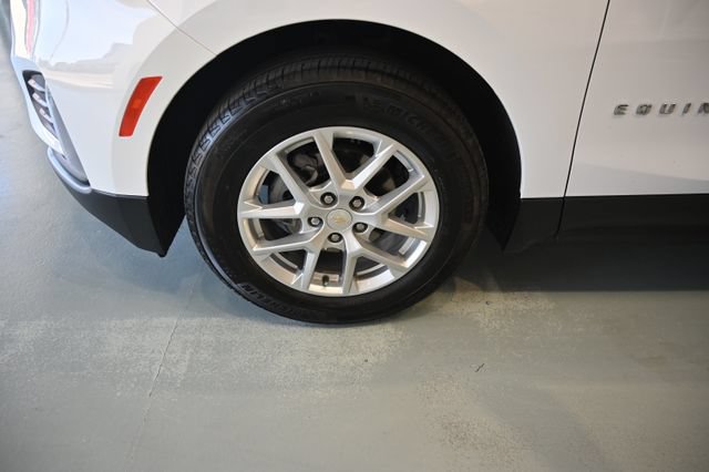Used 2024 Chevrolet Equinox LT FWD image 29