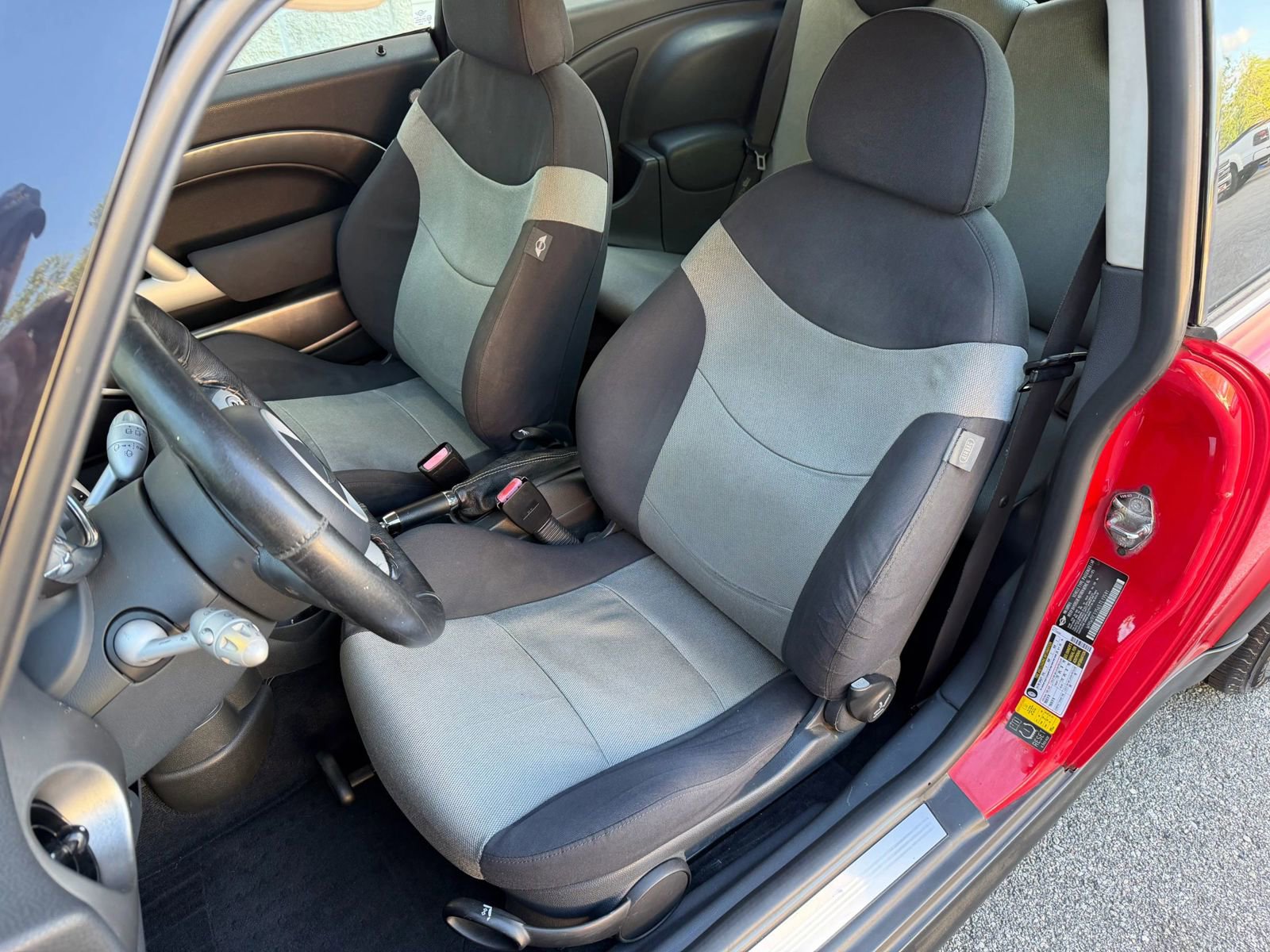 Used 2005 MINI Cooper S image 24